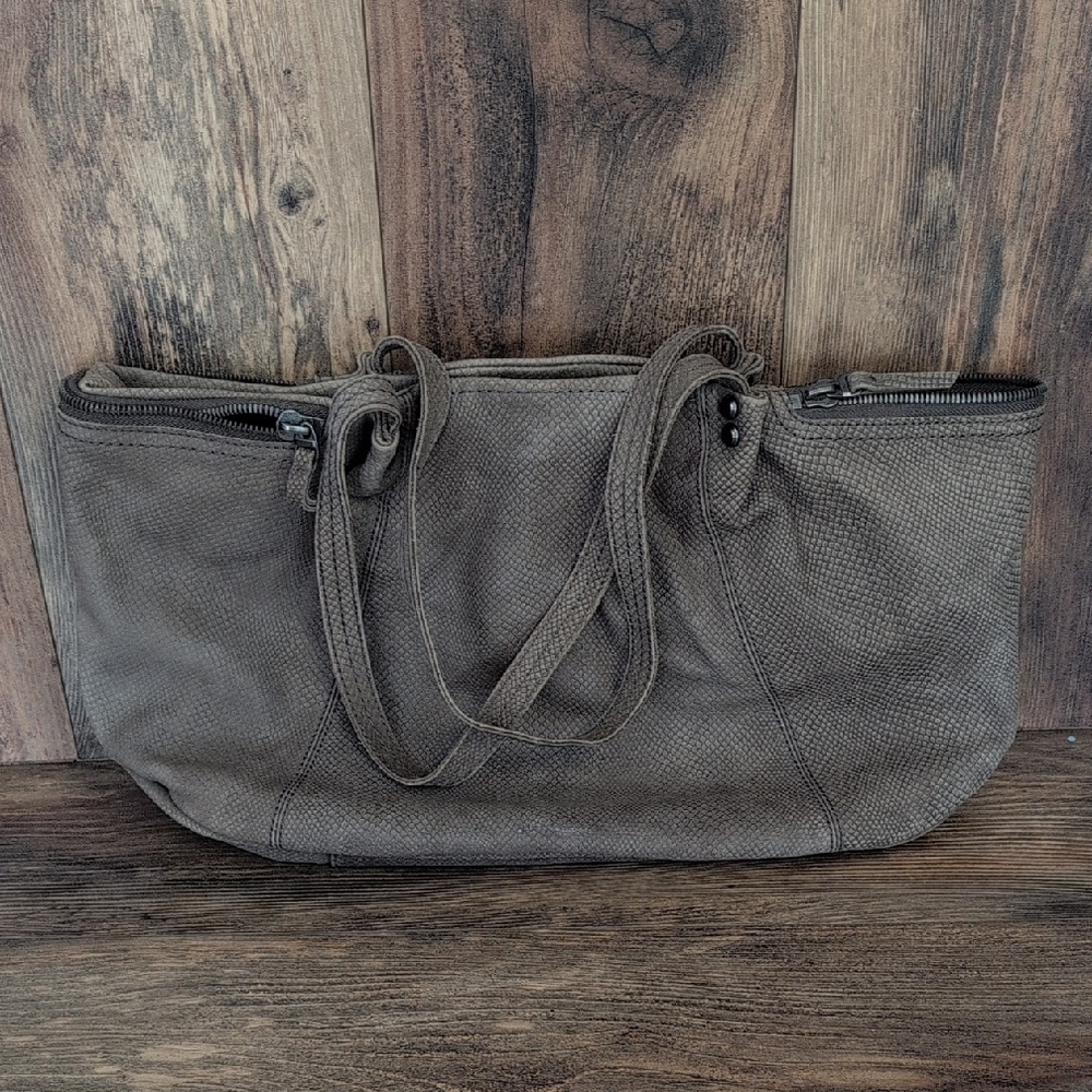 Lucky Brand Chic Taupe Women's Leather Large Tote Bag - Picture 1 of 11